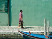 Friedrich Schmuck Über Farben – auf Burano, der früher farbigen, heute barbarisch bunten Insel in der Lagune von Venedig