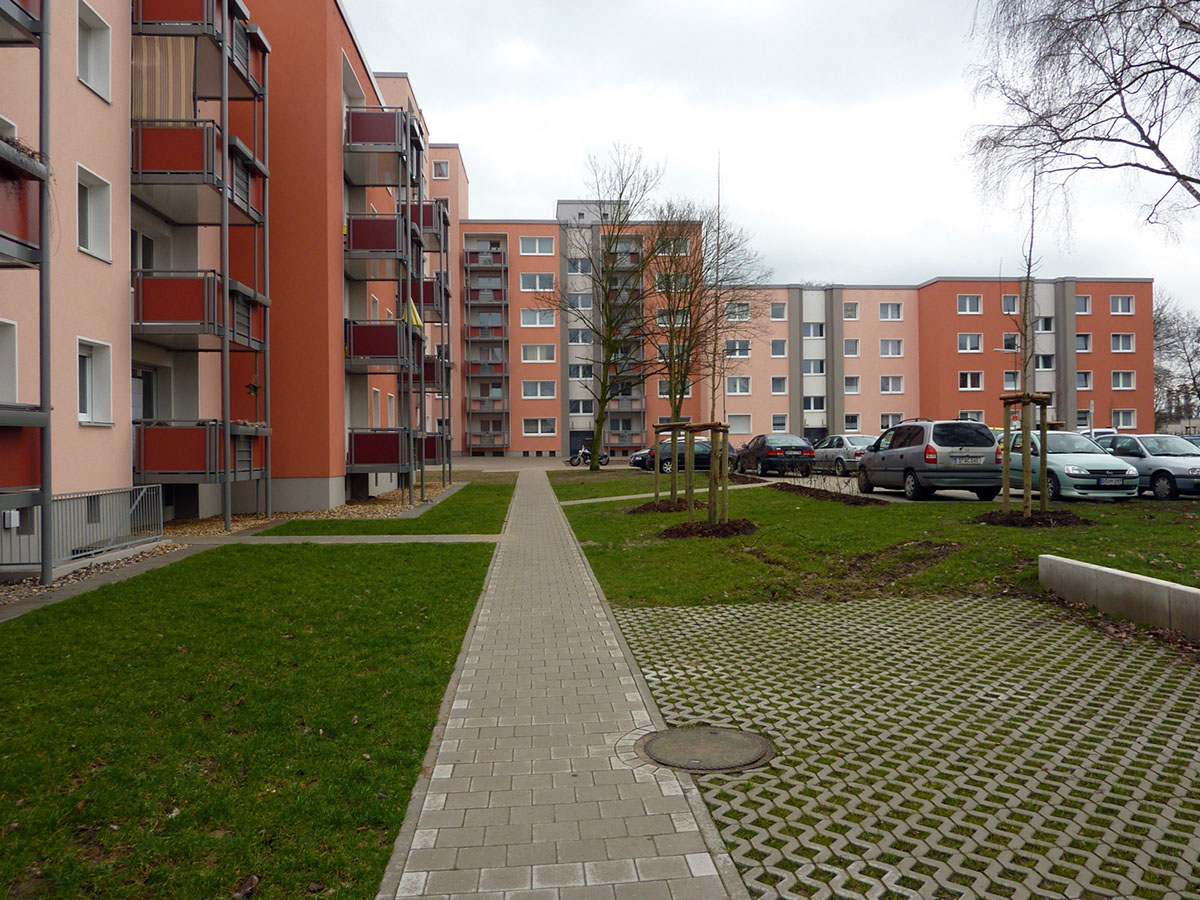 Wohanlage Düsseldorf Eller Farbgestaltung Außenansicht